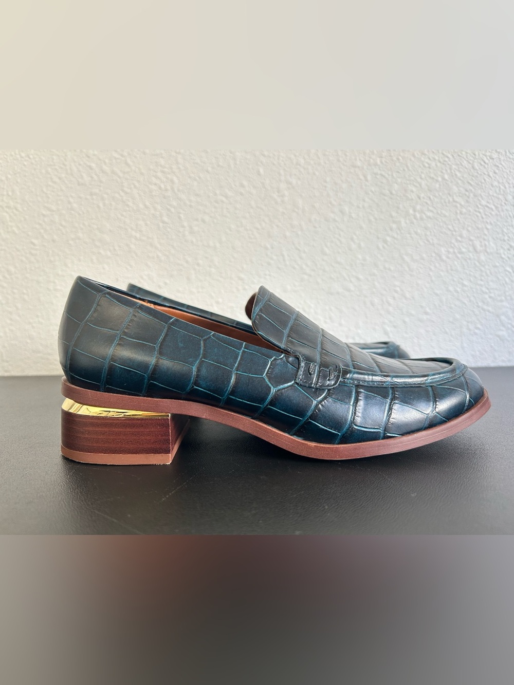 FRANCO SARTO 7.5M Bocca Slip On Loafers EMBOSSED LEATHER DARK BLUE